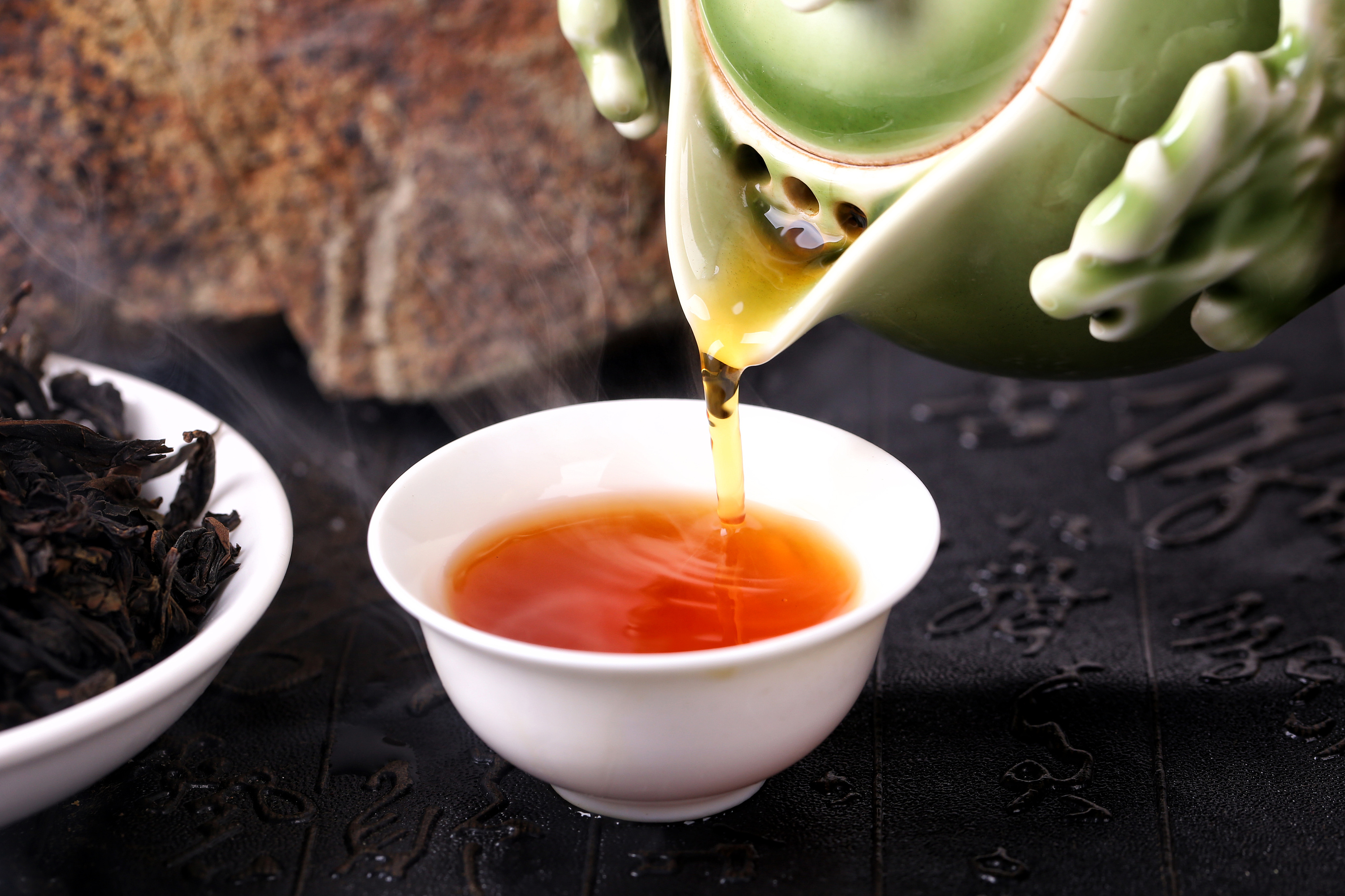 喝茶能養(yǎng)生，養(yǎng)生選古桑